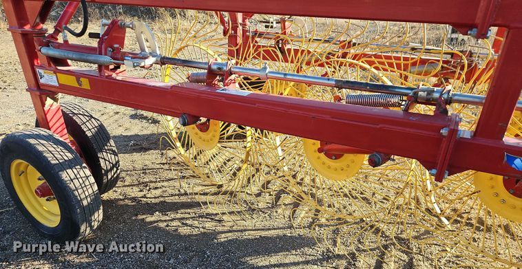 image for item EO4885 New Holland HT154 hay rake