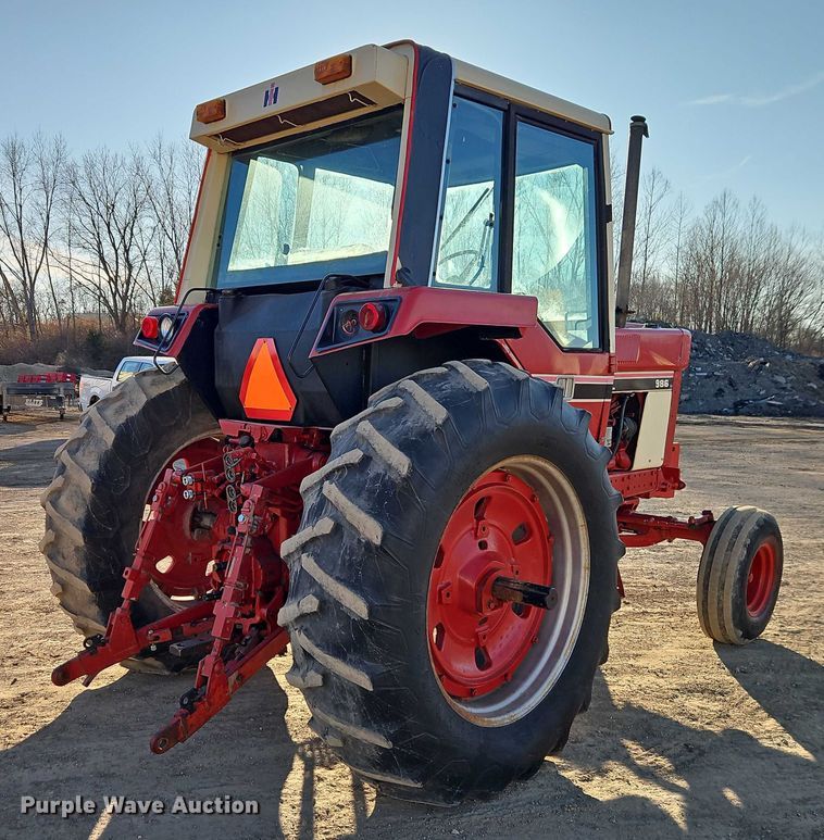 image for item EO4886 1979 International Harvester 986 tractor