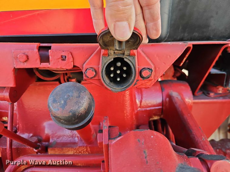 image for item EO4886 1979 International Harvester 986 tractor