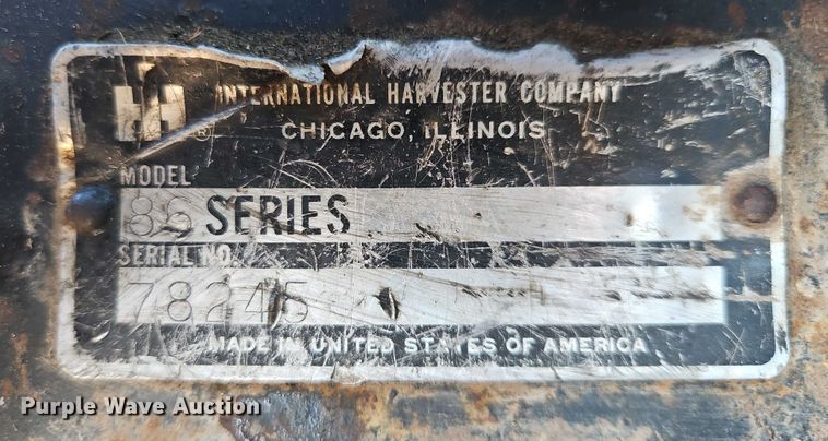 image for item EO4886 1979 International Harvester 986 tractor