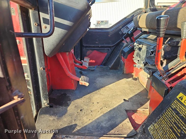 image for item EO4886 1979 International Harvester 986 tractor