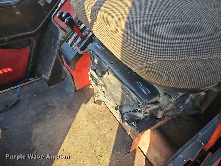 image for item EO4886 1979 International Harvester 986 tractor