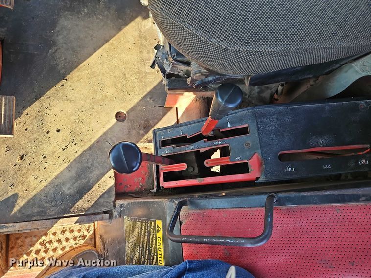 image for item EO4886 1979 International Harvester 986 tractor