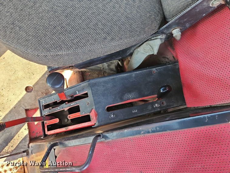 image for item EO4886 1979 International Harvester 986 tractor