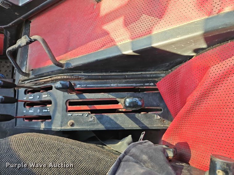 image for item EO4886 1979 International Harvester 986 tractor