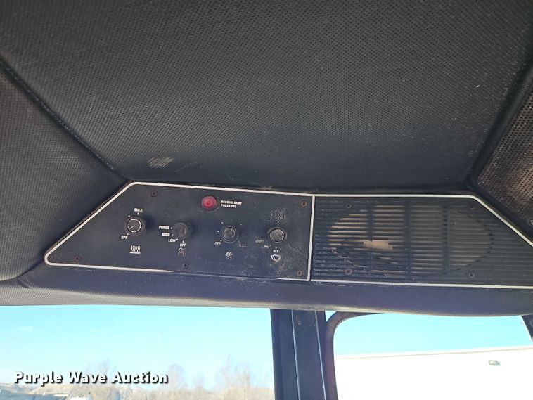 image for item EO4886 1979 International Harvester 986 tractor