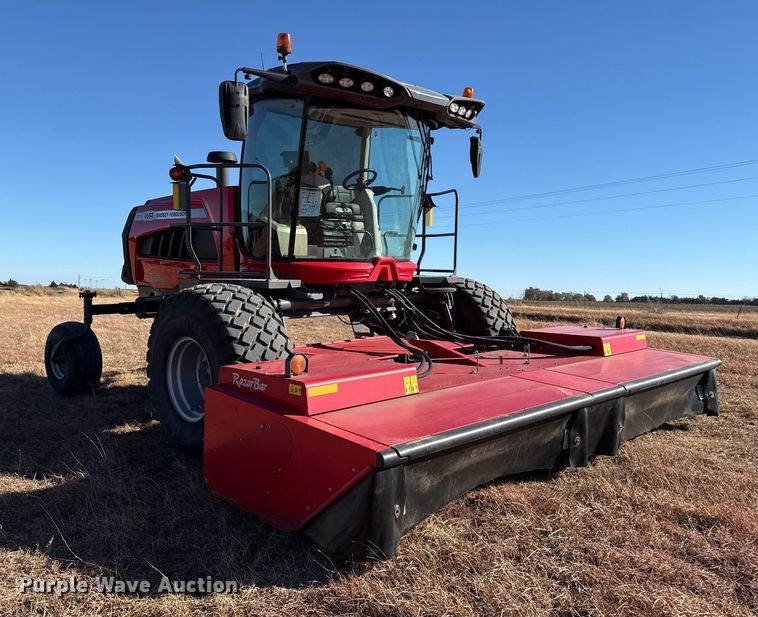 image for item EP2521 2023 Massey Ferguson WR 235 swather / windrower