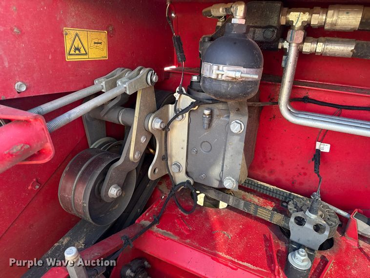 image for item EP2521 2023 Massey Ferguson WR 235 swather / windrower