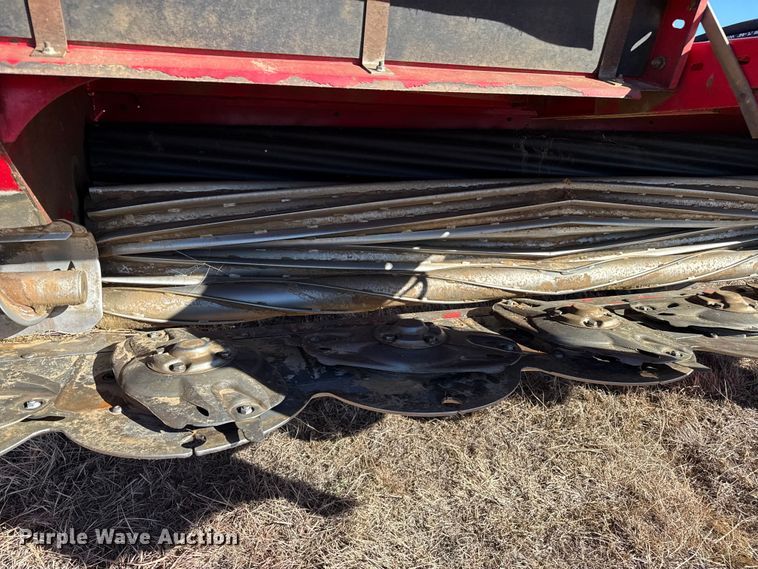 image for item EP2521 2023 Massey Ferguson WR 235 swather / windrower