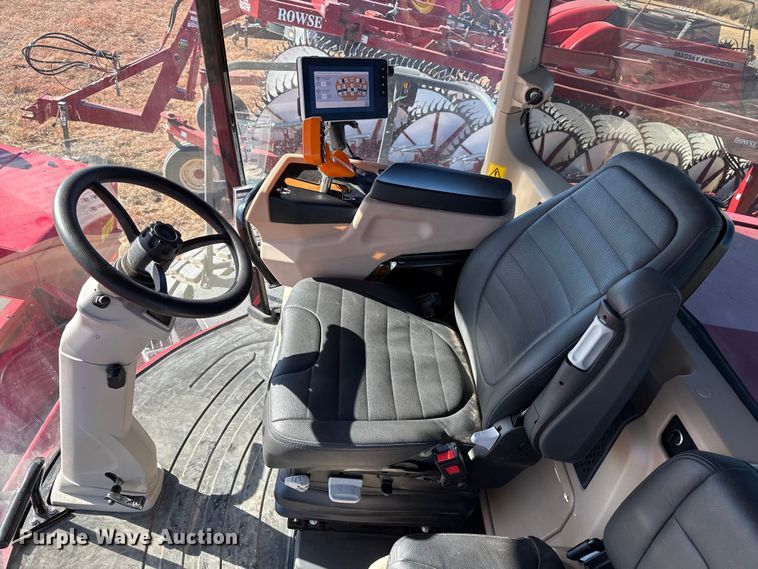 image for item EP2521 2023 Massey Ferguson WR 235 swather / windrower