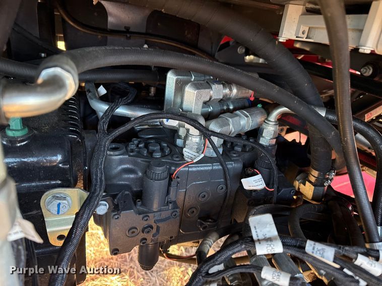 image for item EP2521 2023 Massey Ferguson WR 235 swather / windrower