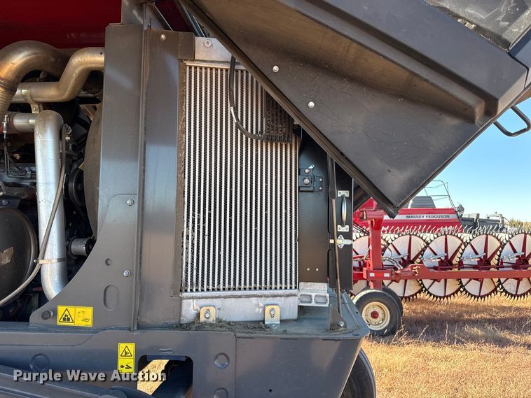 image for item EP2521 2023 Massey Ferguson WR 235 swather / windrower