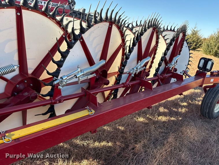 image for item EP2522 Rowse hay rake