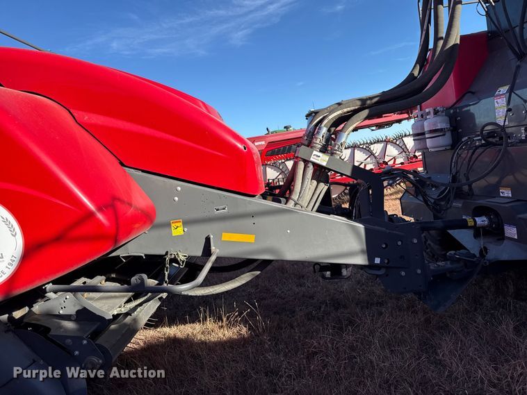 image for item EP2524 2021 Massey Ferguson 2270 large square baler