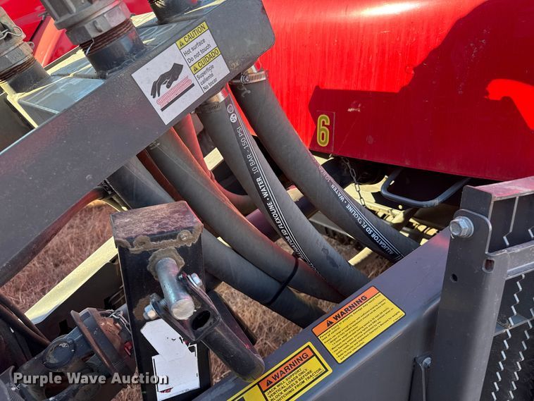 image for item EP2524 2021 Massey Ferguson 2270 large square baler