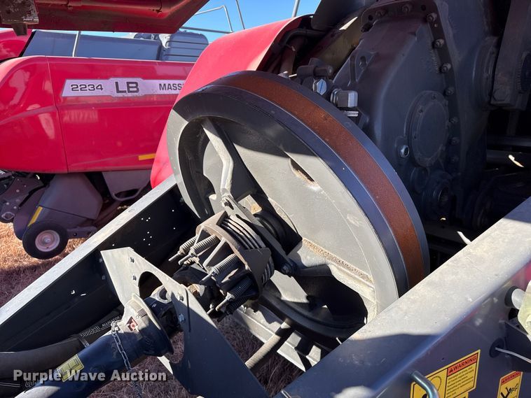 image for item EP2524 2021 Massey Ferguson 2270 large square baler