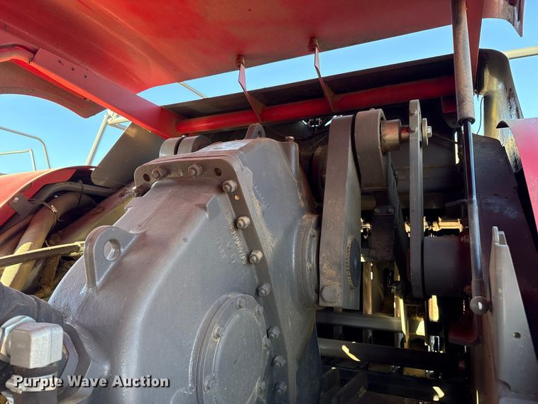 image for item EP2524 2021 Massey Ferguson 2270 large square baler