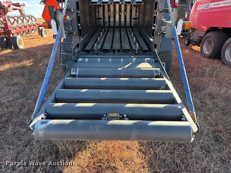 image for item EP2524 2021 Massey Ferguson 2270 large square baler