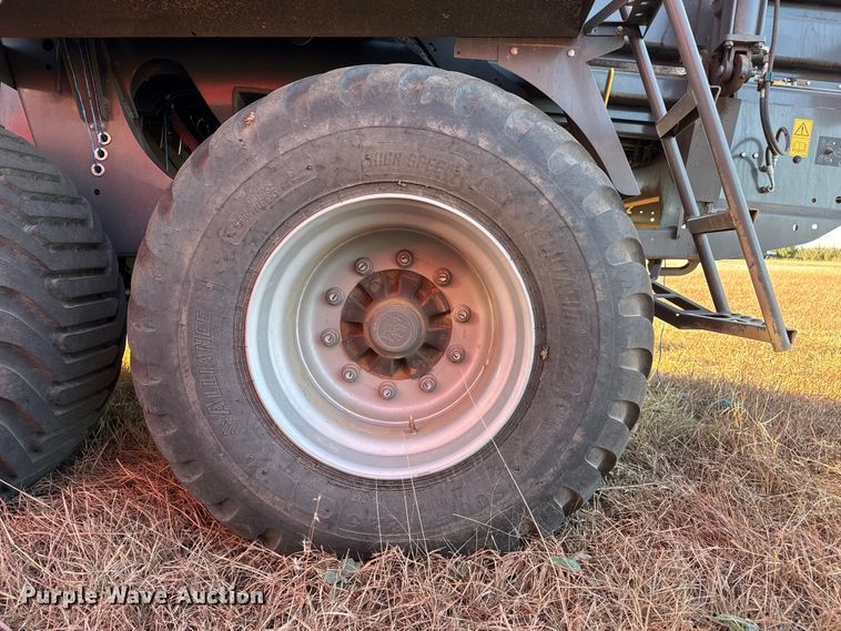 image for item EP2525 2024 Massey Ferguson 2234 LB large square baler