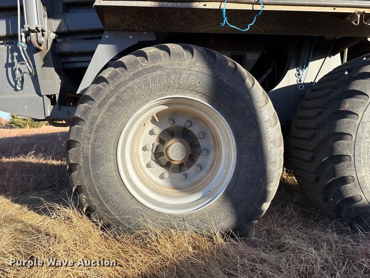 image for item EP2525 2024 Massey Ferguson 2234 LB large square baler