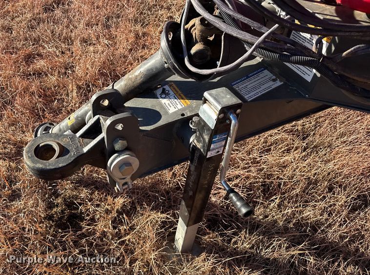 image for item EP2526 2020 Staheli West Dewpoint 6210 hay steamer