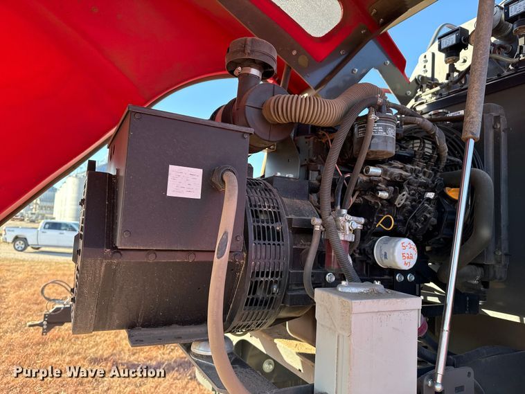 image for item EP2526 2020 Staheli West Dewpoint 6210 hay steamer