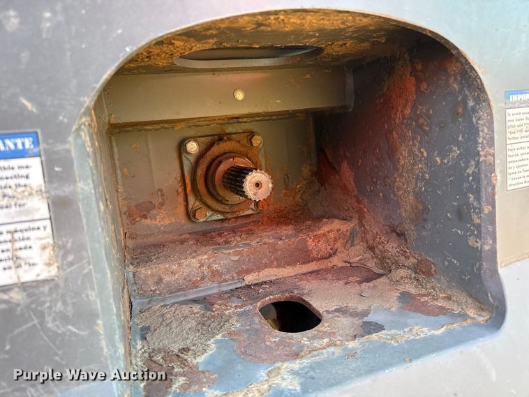 image for item EP2526 2020 Staheli West Dewpoint 6210 hay steamer