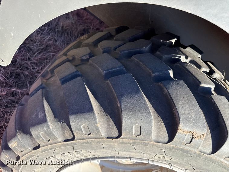 image for item EP2526 2020 Staheli West Dewpoint 6210 hay steamer