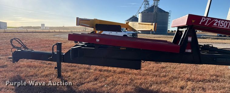 image for item EP2527 Mil-Stak PT/2150T bale stacker