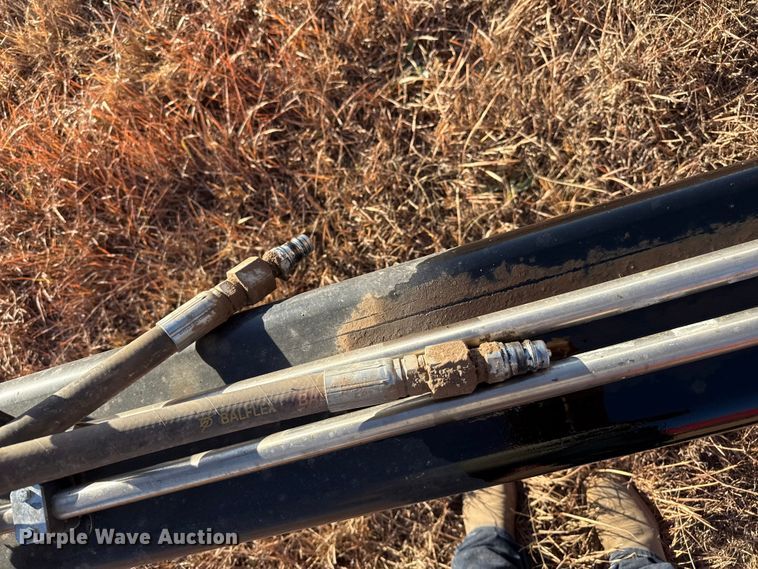 image for item EP2527 Mil-Stak PT/2150T bale stacker