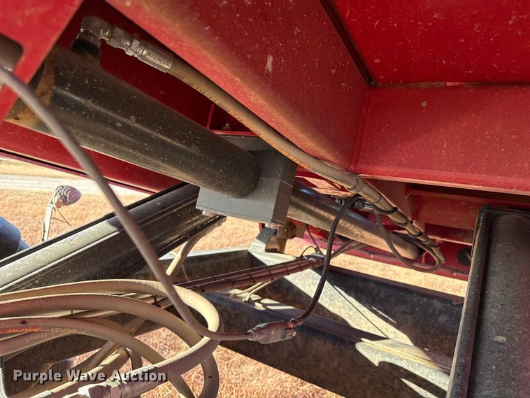 image for item EP2527 Mil-Stak PT/2150T bale stacker