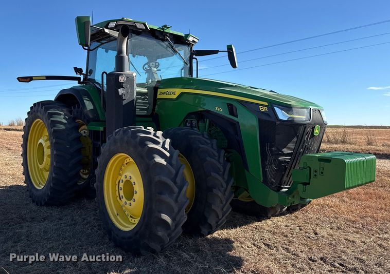image for item EP2528 2021 John Deere 8R 370 MFWD tractor