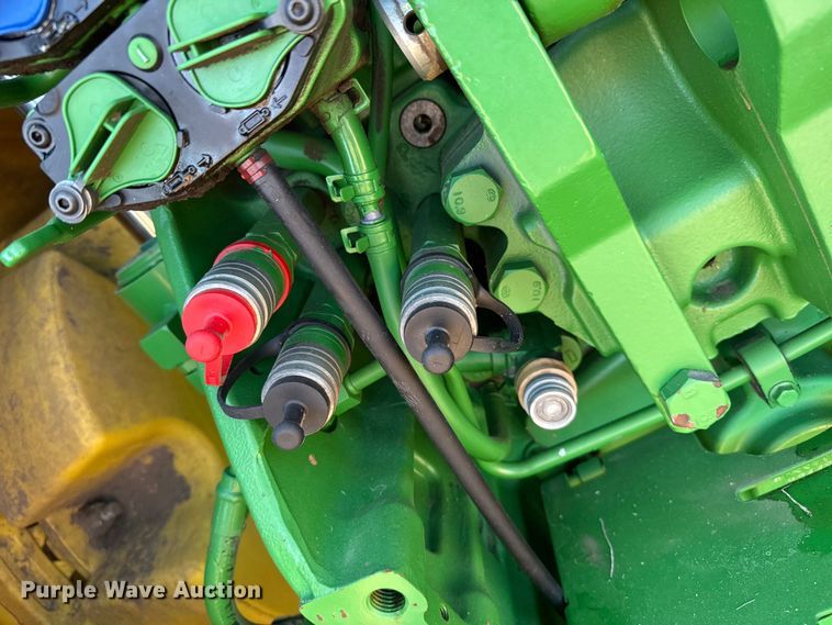 image for item EP2528 2021 John Deere 8R 370 MFWD tractor