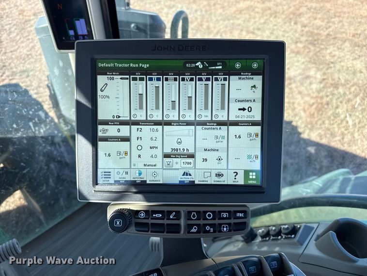 image for item EP2528 2021 John Deere 8R 370 MFWD tractor