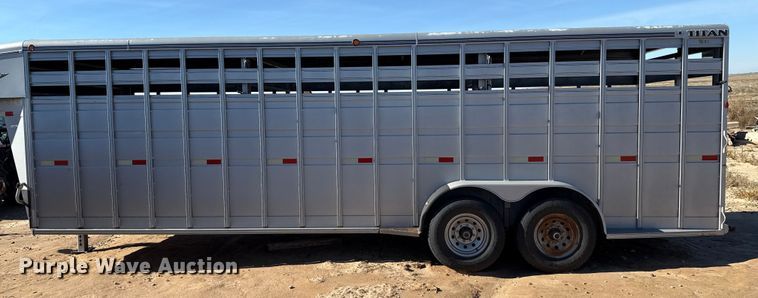 image for item EP2542 2013 Titan DR4247 livestock trailer