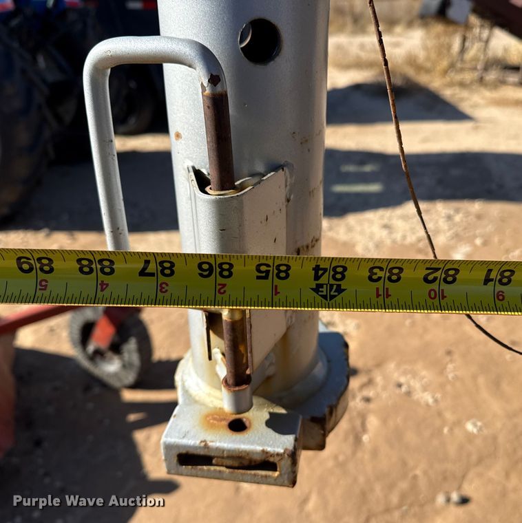 image for item EP2542 2013 Titan DR4247 livestock trailer