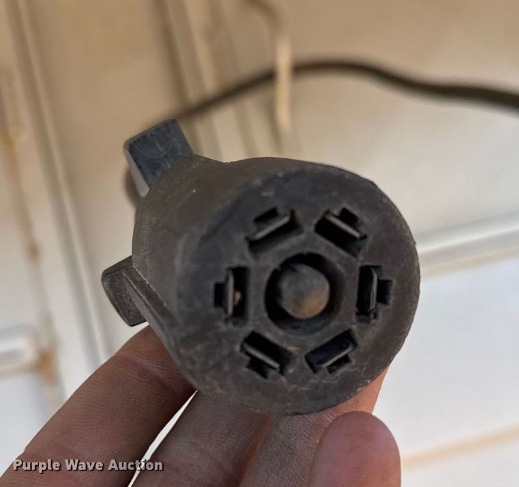 image for item EP2542 2013 Titan DR4247 livestock trailer