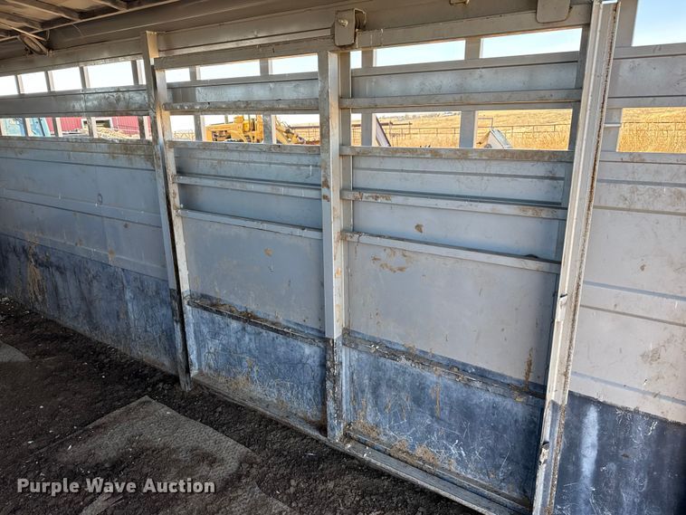 image for item EP2542 2013 Titan DR4247 livestock trailer