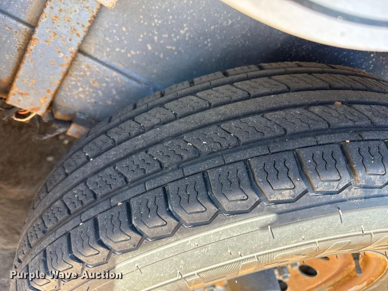 image for item EP2542 2013 Titan DR4247 livestock trailer