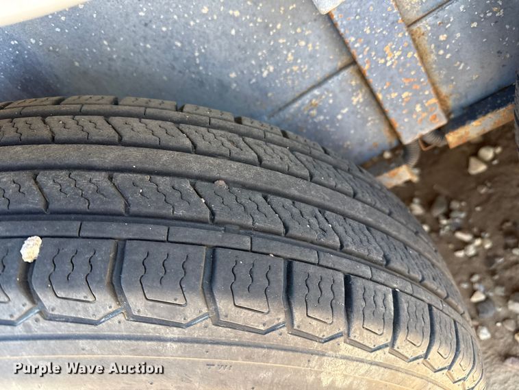 image for item EP2542 2013 Titan DR4247 livestock trailer