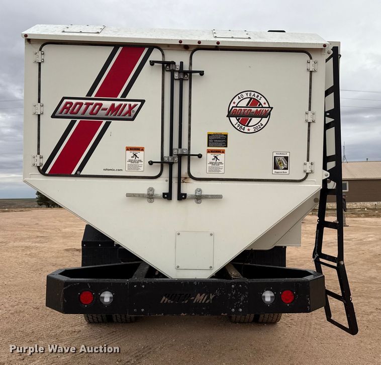 image for item EP2579 2024 Kenworth T480 feed mixer truck