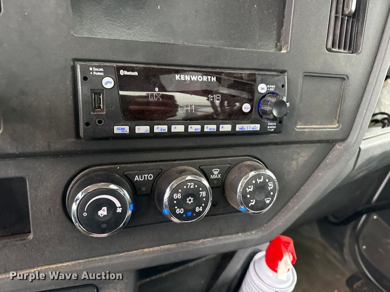 image for item EP2579 2024 Kenworth T480 feed mixer truck