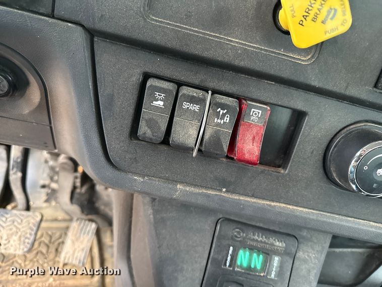 image for item EP2579 2024 Kenworth T480 feed mixer truck