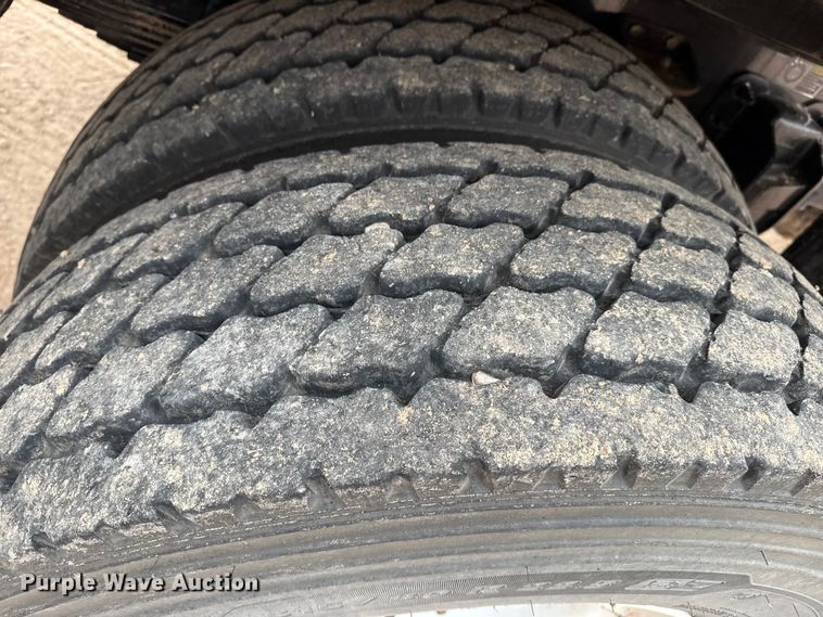 image for item EP2579 2024 Kenworth T480 feed mixer truck