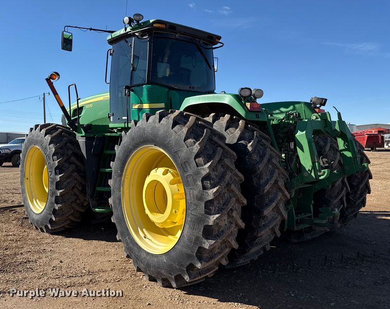 image for item EP2624 2007 John Deere 9330 4WD tractor