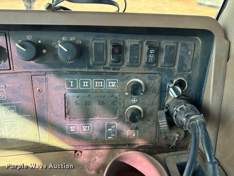 image for item EP2624 2007 John Deere 9330 4WD tractor