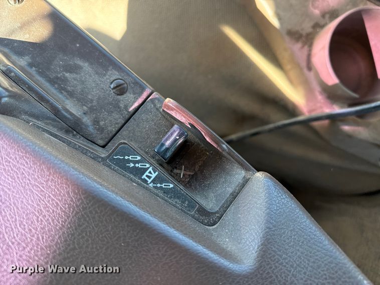 image for item EP2624 2007 John Deere 9330 4WD tractor