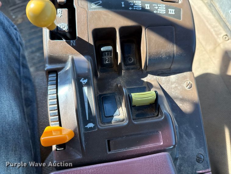 image for item EP2624 2007 John Deere 9330 4WD tractor