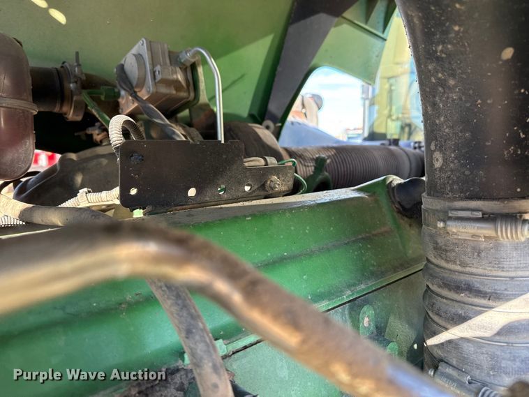 image for item EP2624 2007 John Deere 9330 4WD tractor