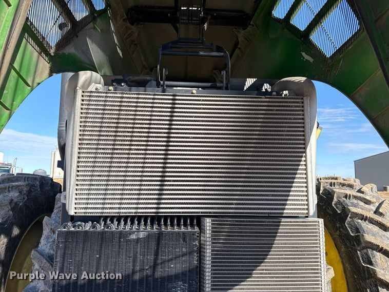 image for item EP2624 2007 John Deere 9330 4WD tractor